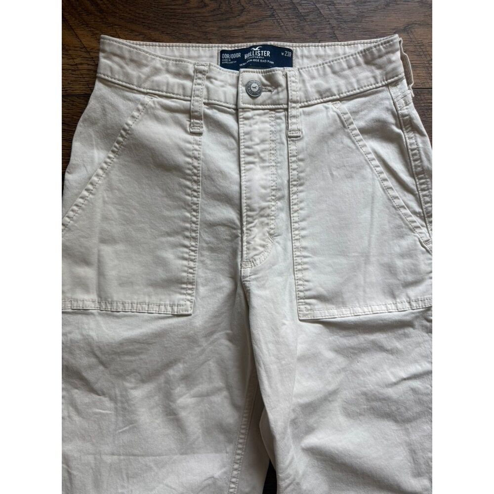 Hollister ultra high-rise very light khaki dad pant W23